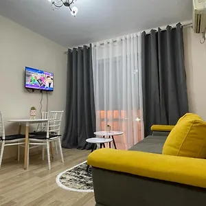 Comfort Center Appartamento Tirana